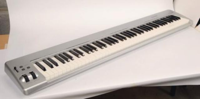 The 88es boasts some pretty conducive keys. The 88es boasts some pretty conducive keys.